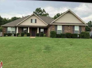 2095 Great Barrington Pl, Nesbit, MS 38651