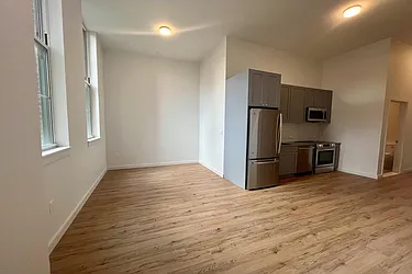 Rented by openigloo