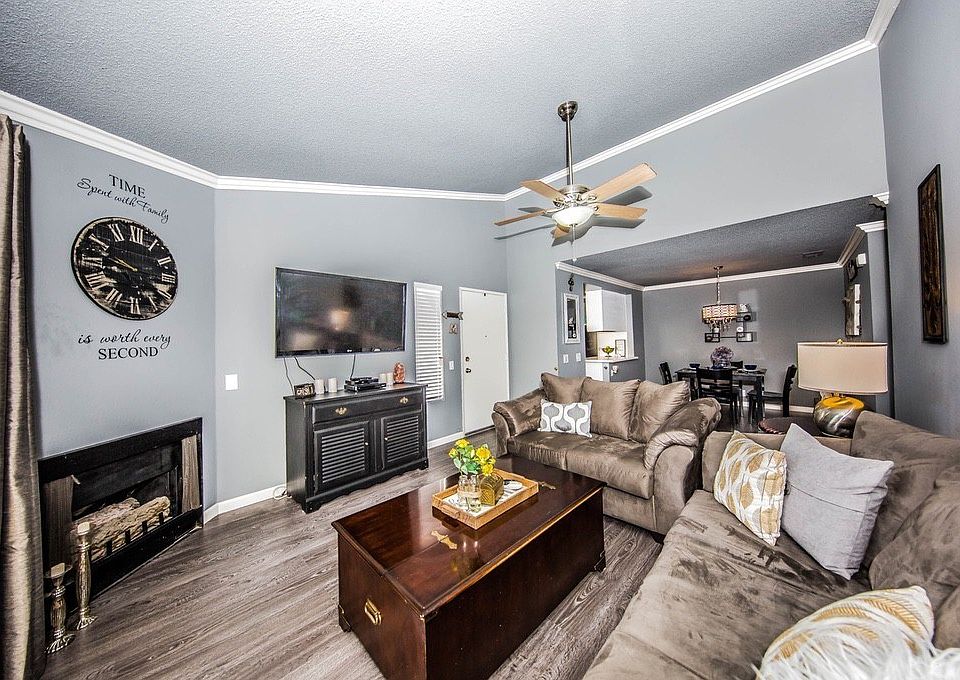 1st image of 5879 Portsmouth Rd #250