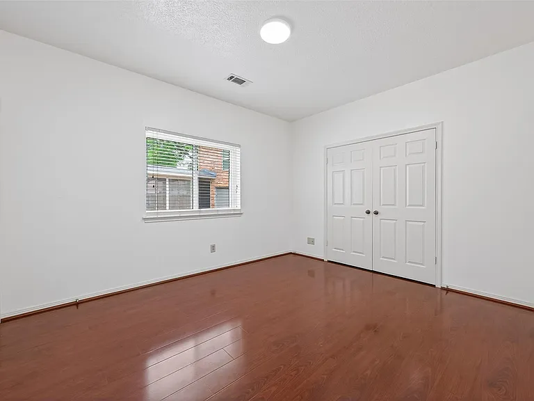 15106 Dawnbrook Dr — Photo 38