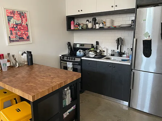 Rented by Nooklyn NYC LLC | media 9