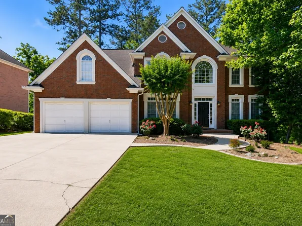 2046 Kinsmon Dr, Marietta, GA 30062