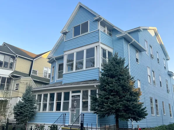 35-37 Arnold Street, Hartford, CT 06106