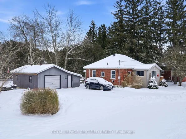 883 7th Ave, Hanover, ON N4N 2K3