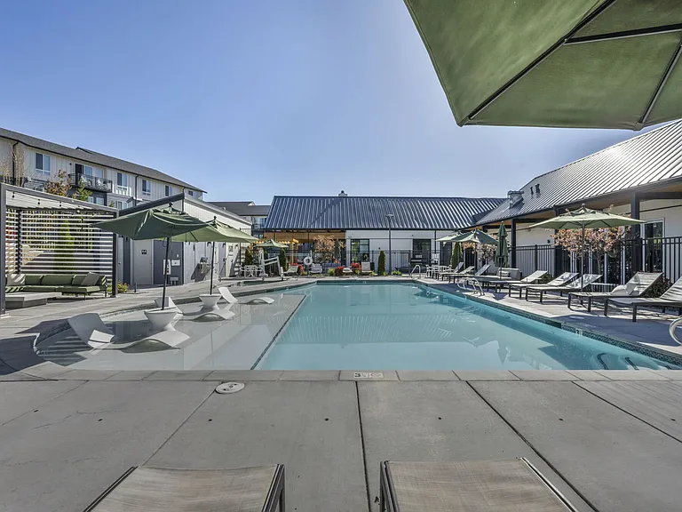 Westlook Resort Living — Photo 16