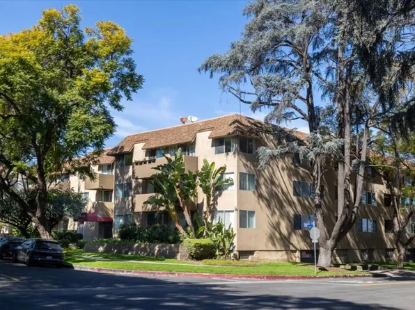 14141 Dickens St #304, Sherman Oaks, CA 91423