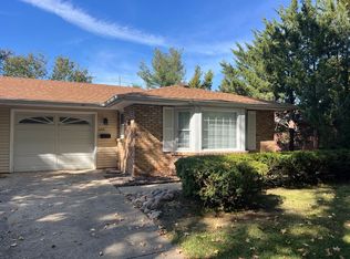 2321 Lynnhaven Dr, Springfield, IL 62704