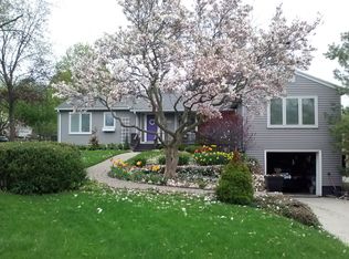 3101 Hall St SE, East Grand Rapids, MI