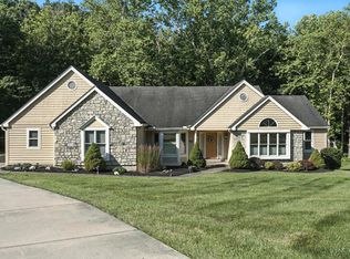 9738 Bennington Dr, Cincinnati, OH
