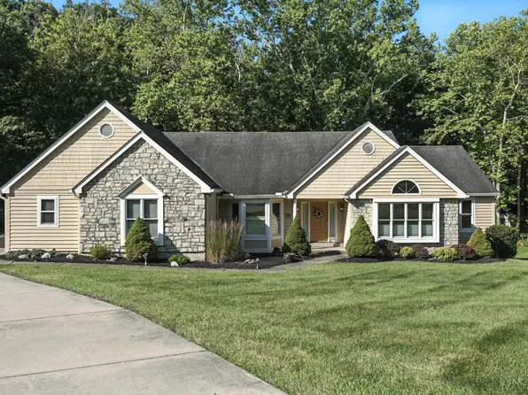 9738 Bennington Dr, Cincinnati, OH 45241