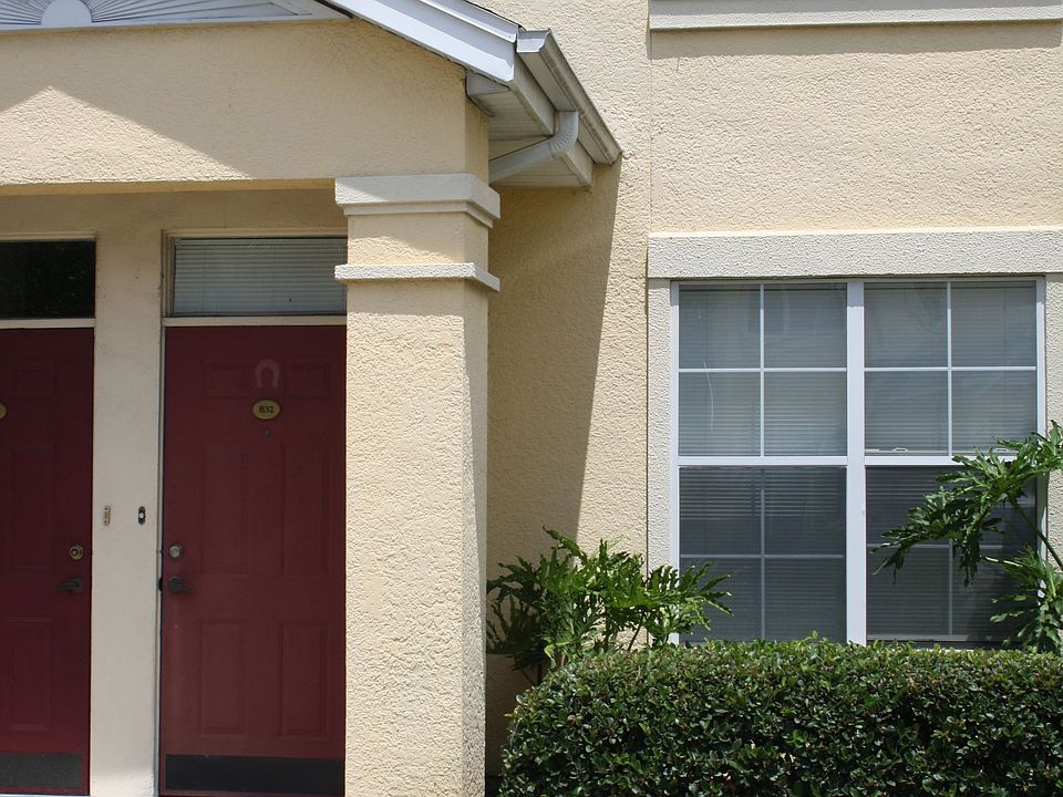 1st image of 5249 Wellington Park Cir #32