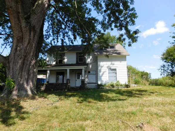 16554 Hodgson St, Vandalia, MI 49095