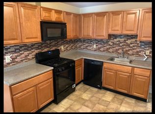 36 Davison St #B, Hyde Park, MA 02136