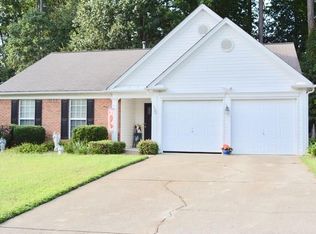 125 Park Forest Dr NW, Kennesaw, GA 30144