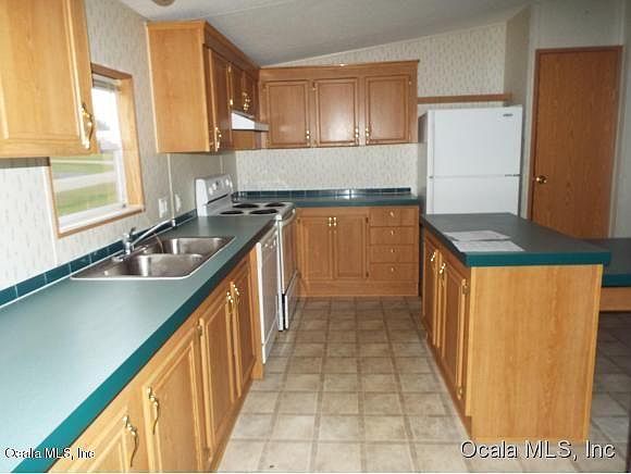 2nd image of 14250 SE 62nd Ct
