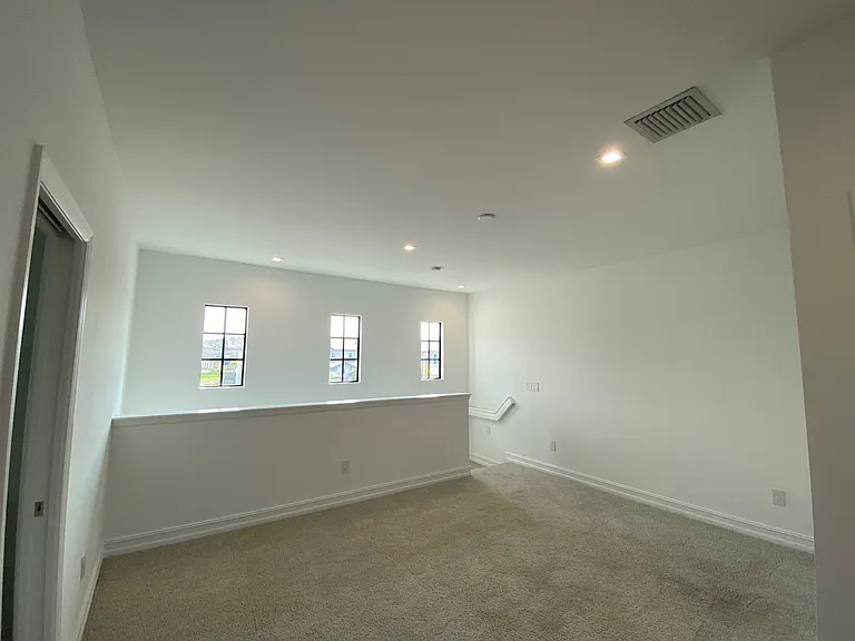 7530 Rockefeller Dr — Photo 3