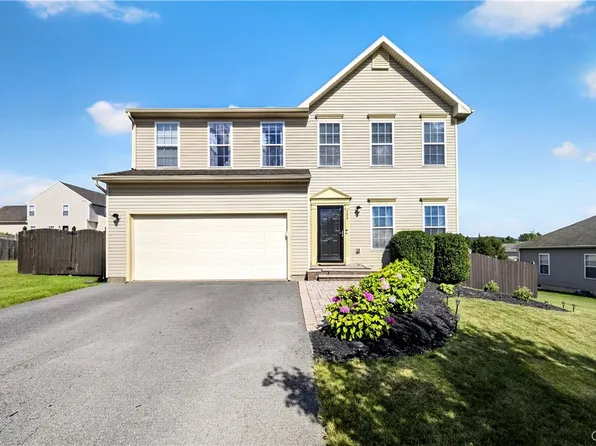 306 Bialek Way, Chittenango, NY 13037