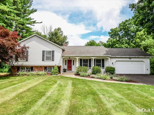 9 Richconn Drive, New Milford, CT 06776