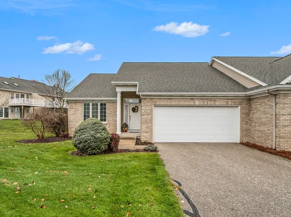 6741 Gracepoint Dr SE, Caledonia, MI 49316