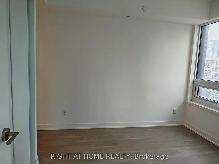 8 Wellesley St W #1216 — Photo 9