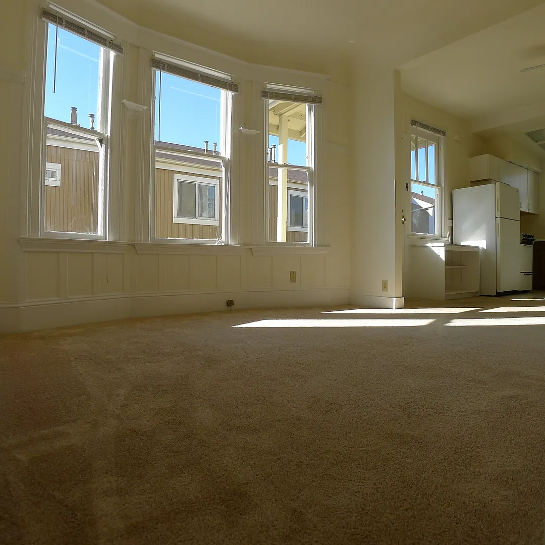 Building Photo - 1609 Stuart St