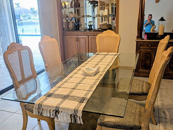 11 Dining area_01152025