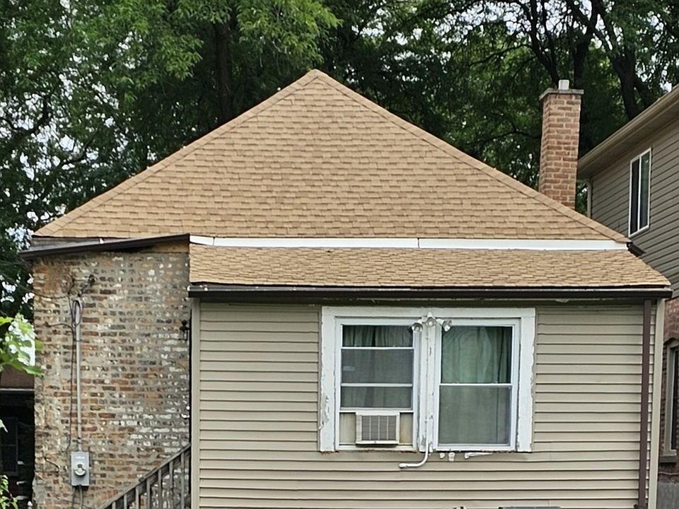 2nd image of 7712 S King Dr