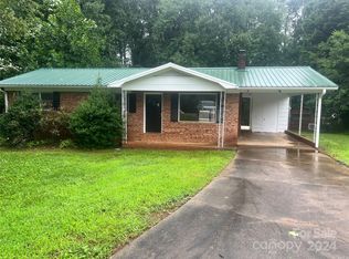 111 Dove Cir, Statesville, NC 28625