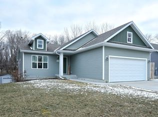 4853 E Hull Ave, Des Moines, IA 50317