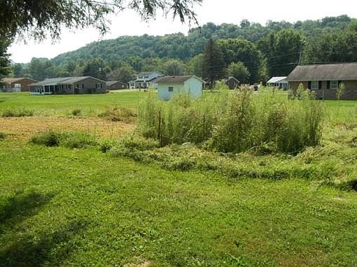 4th image of 968 Lee Hwy