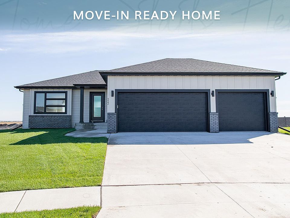 1st image of 522 Lionheart Dr
