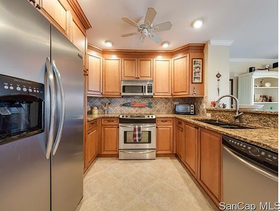 4th image of 1340 Middle Gulf Dr Unit 7C