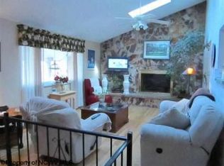 120 Cryster Ln, Morgantown, WV 26508