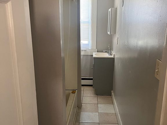 3rd image of 59 Pliny St #1