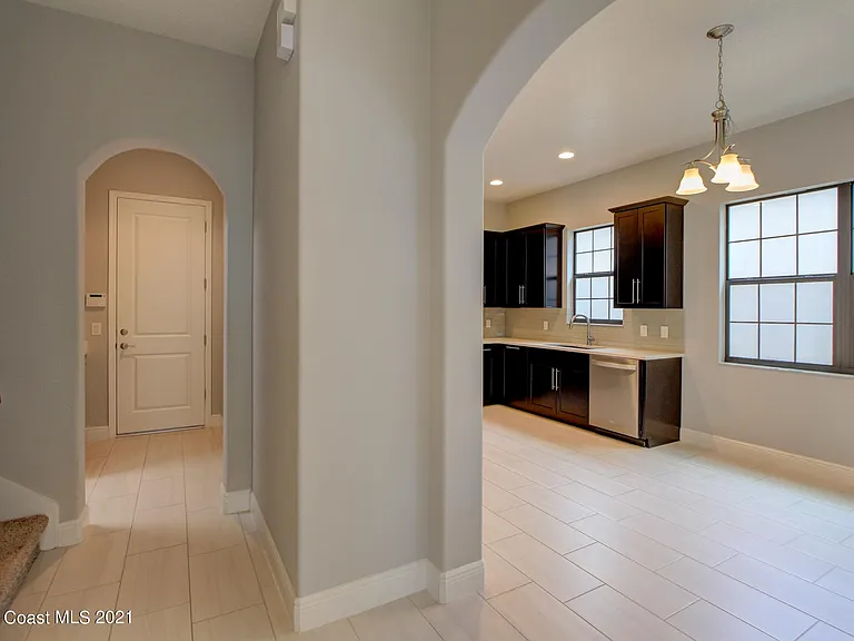 6903 Vista Hermosa Dr — Photo 7