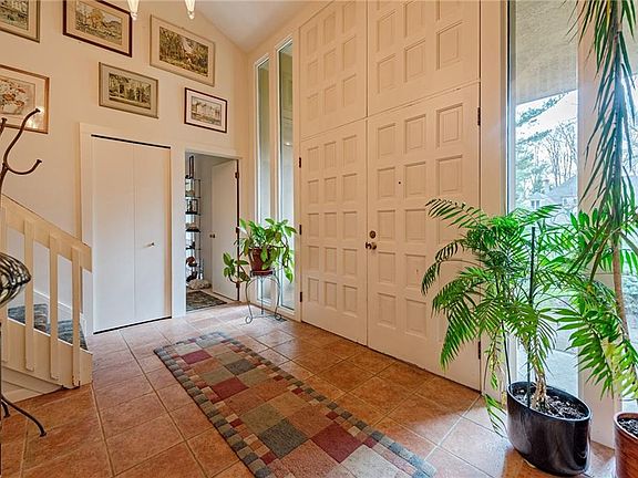 4th image of 31024 Huntington Woods Pkwy