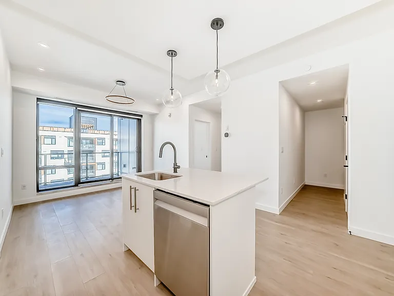 606 Broadcast Ave SW #8375 — Photo 9