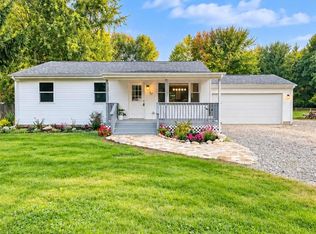 53 3rd Ave SW, Etna, OH 43062