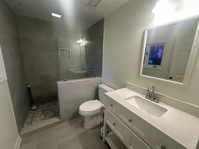 1113 Grant St #A — Photo 9