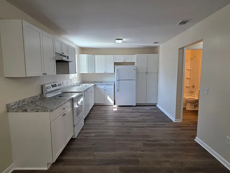 113 Park Pl — Photo 5