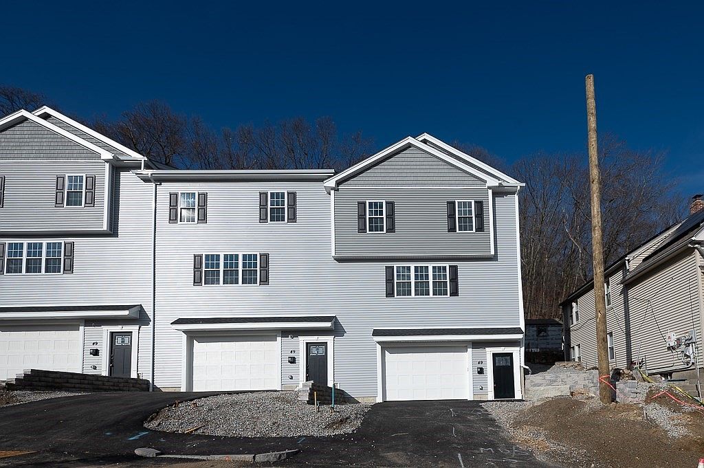 4949C Chilmark St, Worcester, MA 01604 Zillow