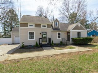 312 Spackenkill Rd, Poughkeepsie, NY 12603