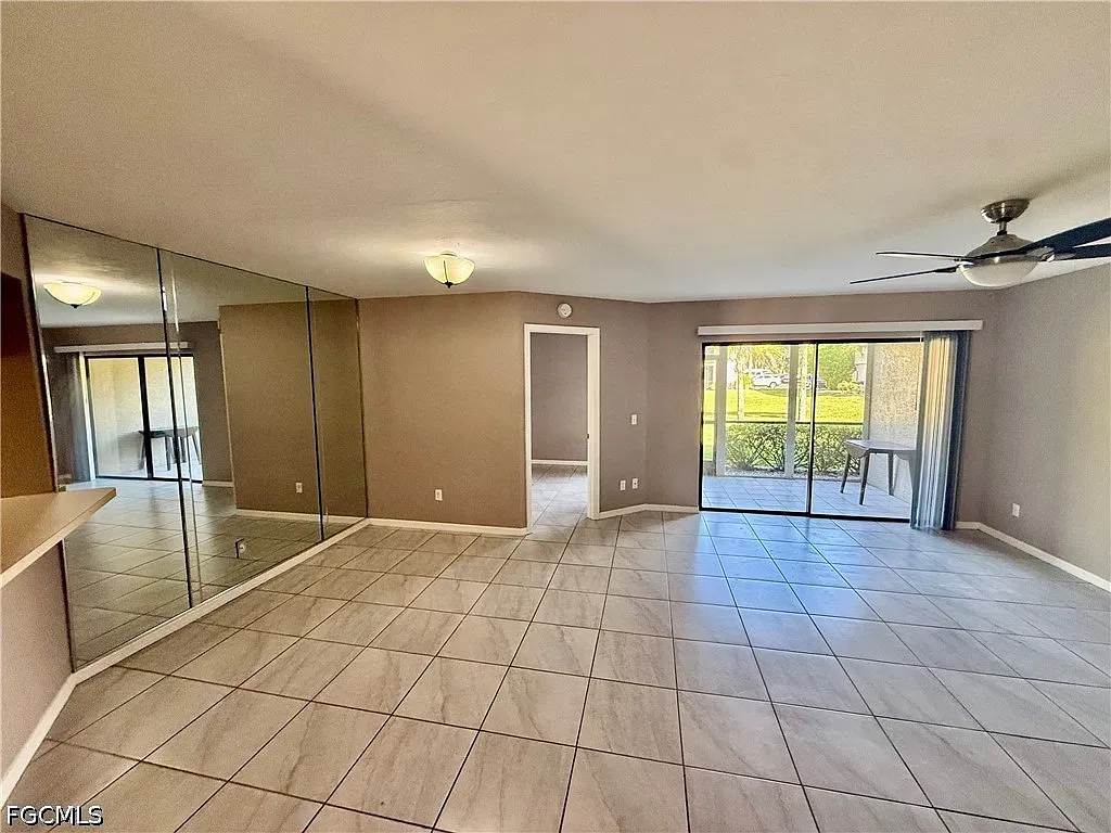 2 bed, 2.0 bath, 1121 sqft, $1,525 — Photo 4