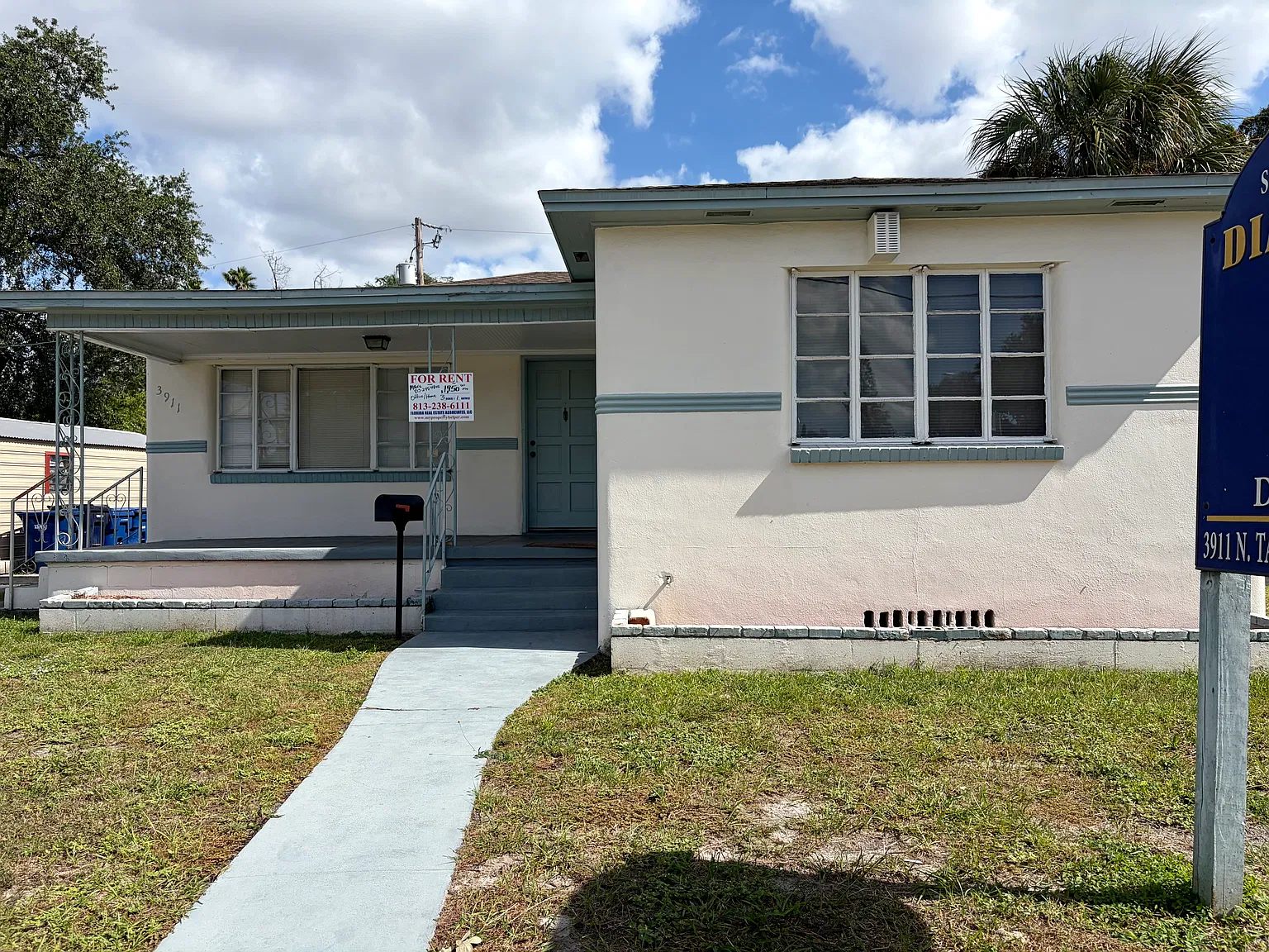 3 bed, 1191 sqft, $1,995 — Photo 1