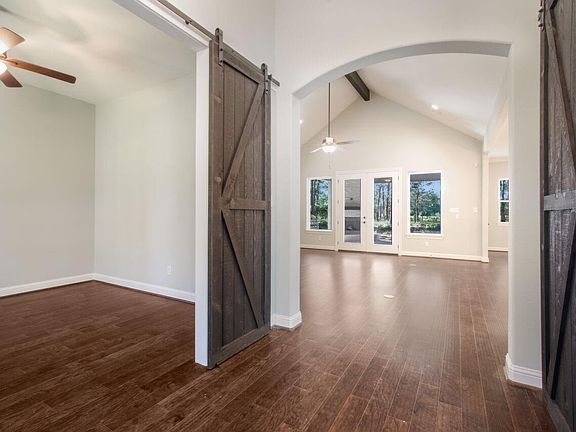 5th image of 17904 Saddle Horn Dr