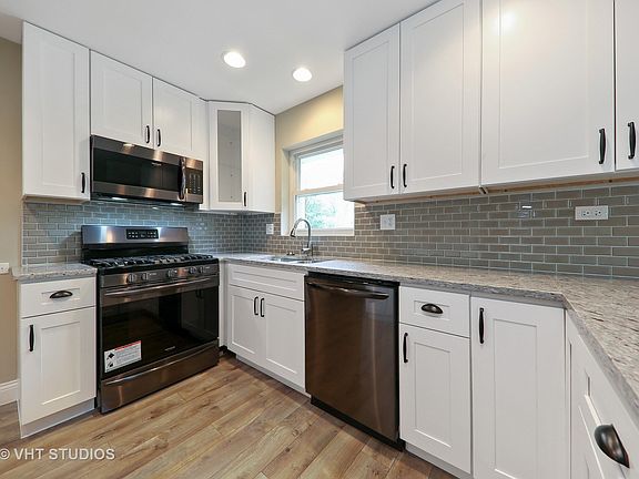 4th image of 4713 Dumoulin Ave