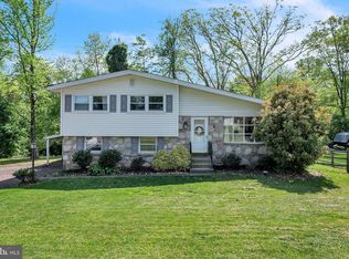 28 Pennlyn Rd, Churchville, PA 18966