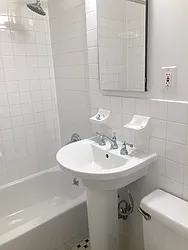 Rented by Metropolis Real Estate of Manhattan