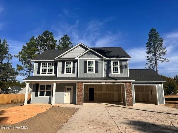 799 Winds Way, Aberdeen, NC 28315