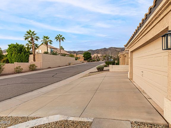 5th image of 15409 S 17TH Avenue